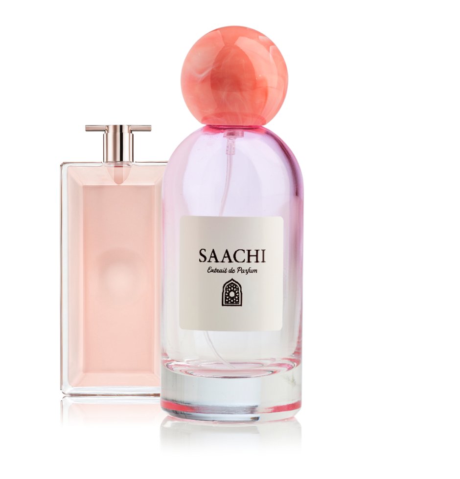 SAACHI NO. 18 inspireret af Idôle